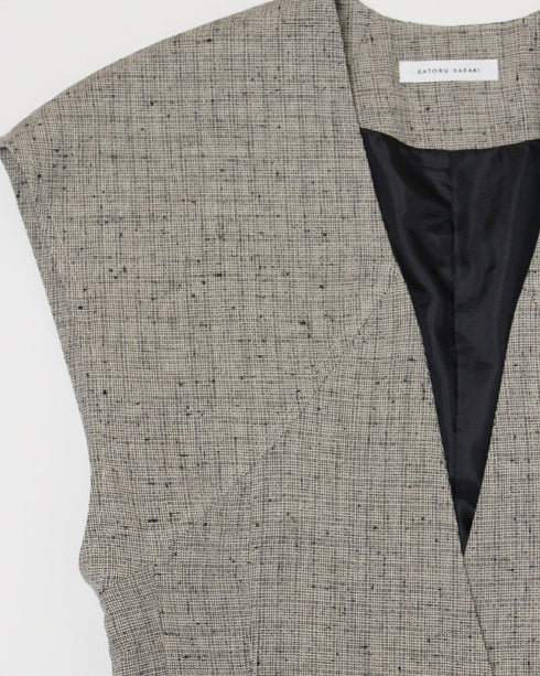 SLEEVELESS JACKET